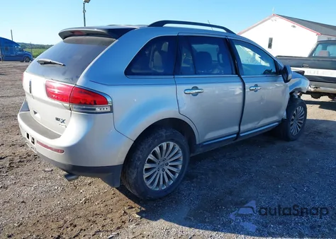 2013 Lincoln Mkx z USA, uszkodzony, nr VIN 2LMDJ8JKXDBL18466